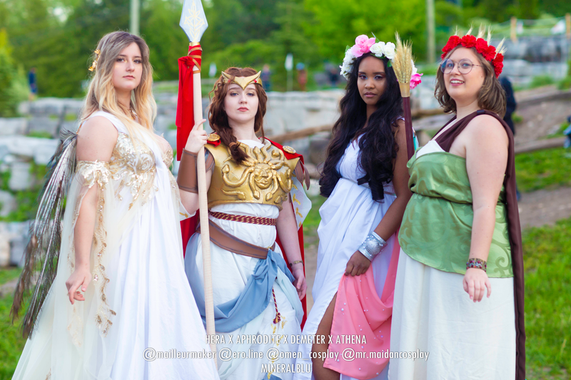Illustration for article titled Our Favorite Photos From YetiCon, Canada's Mountain Cosplay Party